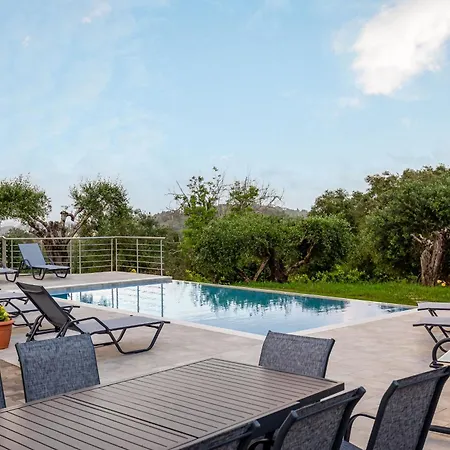 Avra House Villa