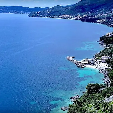 Avra House Villa Pouládes